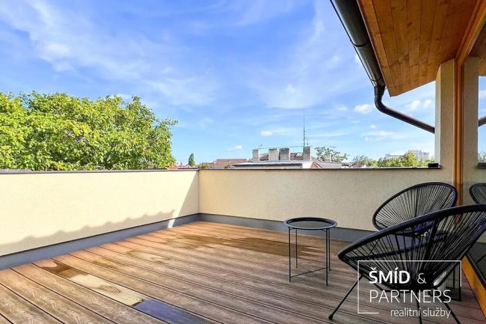 Prodej bytu 2+kk, Kolín, Raisova, 82 m2