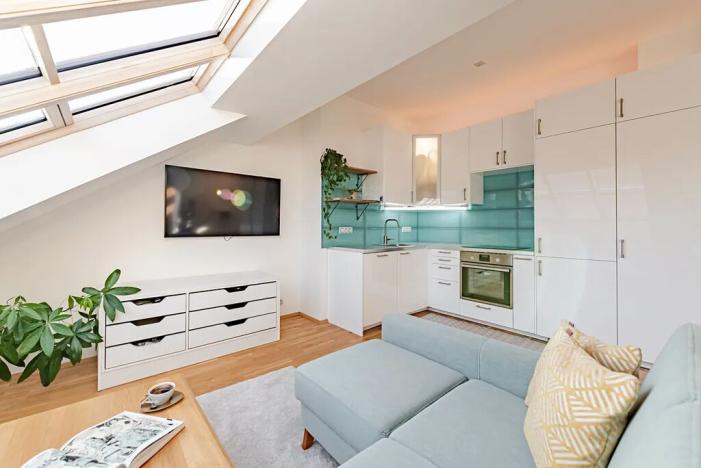 Pronájem bytu 2+kk, Praha - Nusle, Mojmírova, 54 m2