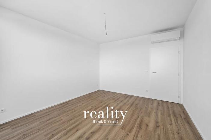 Pronájem bytu 3+kk, Znojmo, Jarošova, 84 m2