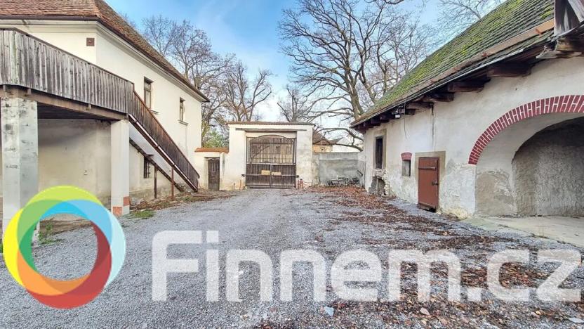 Pronájem skladu, Praha - Ruzyně, Staré náměstí, 160 m2