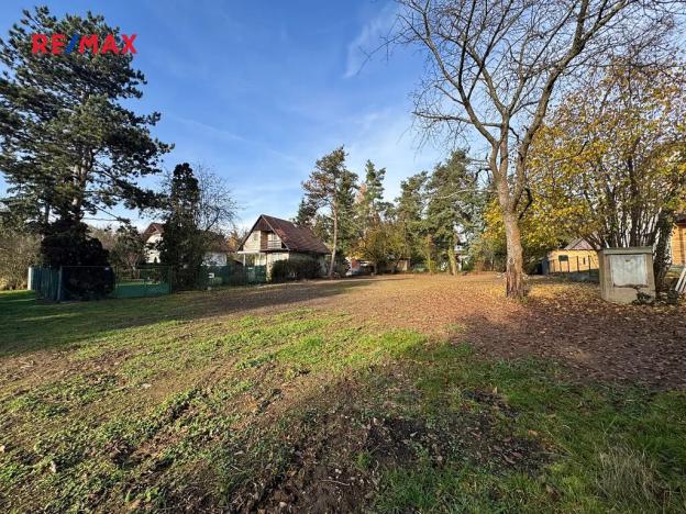 Pronájem pozemku pro bydlení, Hradištko, Pod Vodojemem, 814 m2