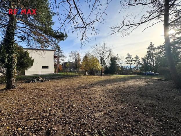 Pronájem pozemku pro bydlení, Hradištko, Pod Vodojemem, 814 m2