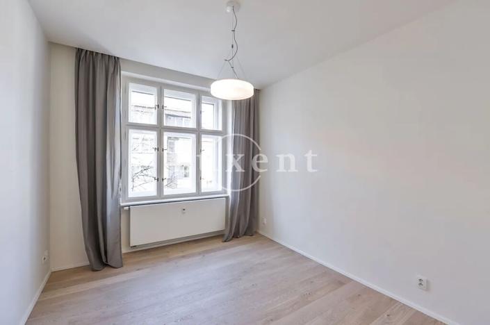 Pronájem bytu 2+kk, Praha - Vinohrady, Lucemburská, 50 m2