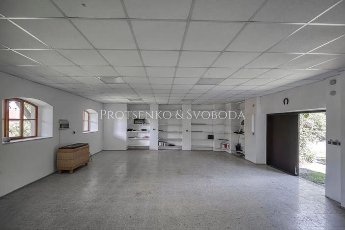 Prodej ordinace, Křižanov, Benešovo náměstí, 530 m2