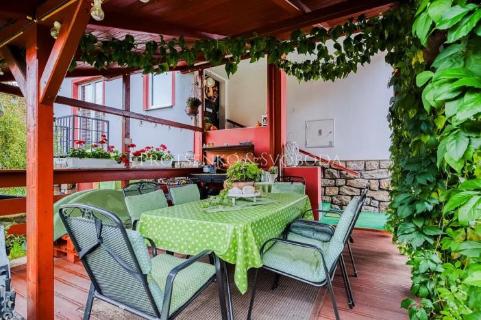 Prodej obchodního prostoru, Suchdol nad Lužnicí, Pražská, 180 m2