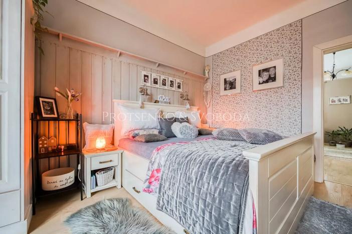 Prodej obchodního prostoru, Suchdol nad Lužnicí, Pražská, 180 m2