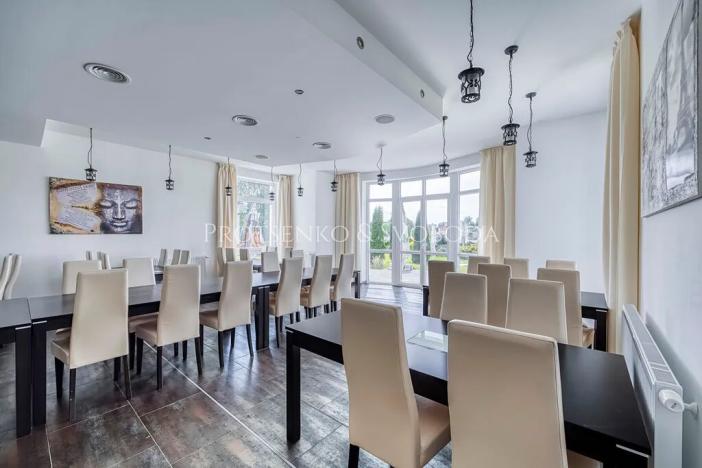 Prodej ubytování, Rosovice, 900 m2