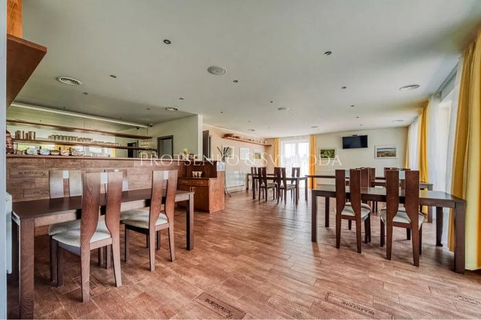 Prodej rodinného domu, Rosovice, 900 m2