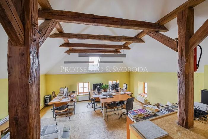 Prodej obchodního prostoru, Třebíč, Blahoslavova, 566 m2