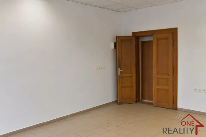 Pronájem obchodního prostoru, Holešov, Palackého, 33 m2