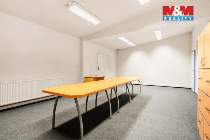 Pronájem kanceláře, Teplice, Dubská, 460 m2