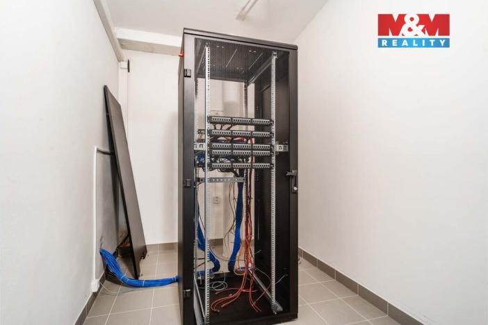 Pronájem kanceláře, Teplice, Dubská, 460 m2