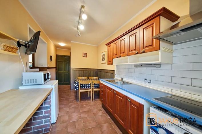 Prodej rodinného domu, Horní Maršov, 483 m2