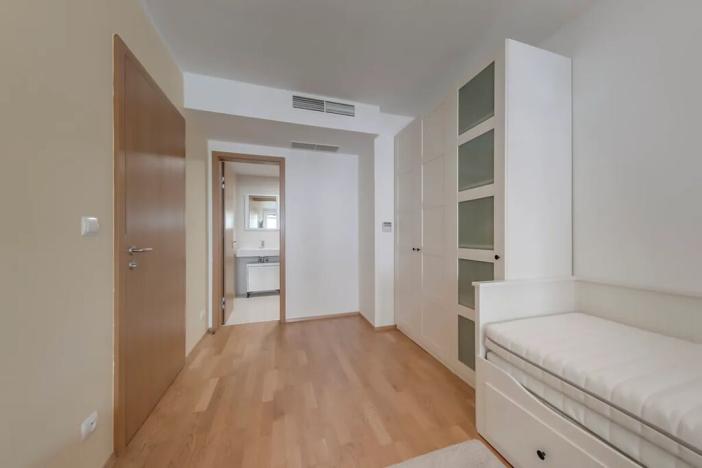 Prodej bytu 6+kk a větší, Praha - Žižkov, Ke kapslovně, 226 m2