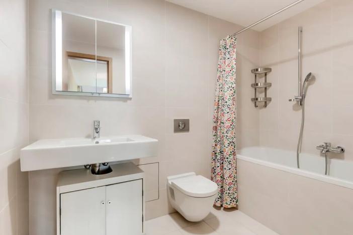 Prodej bytu 6+kk a větší, Praha - Žižkov, Ke kapslovně, 226 m2