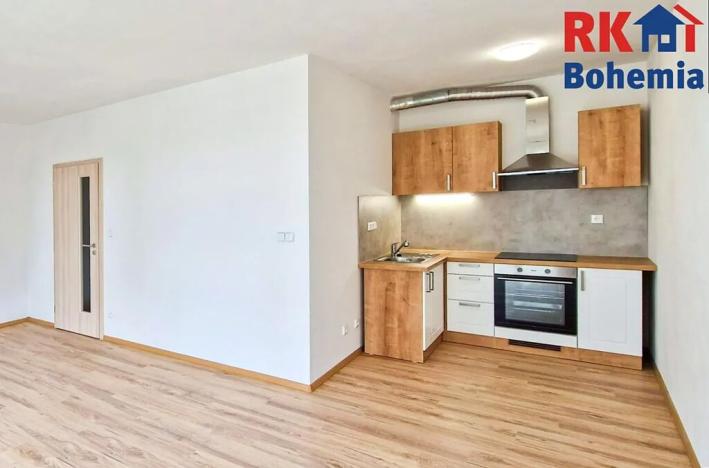 Prodej bytu 1+kk, Cerhenice, Za Cukrovarem, 37 m2