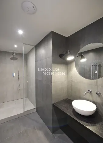 Pronájem bytu 2+kk, Praha - Vinohrady, náměstí Jiřího z Poděbrad, 60 m2