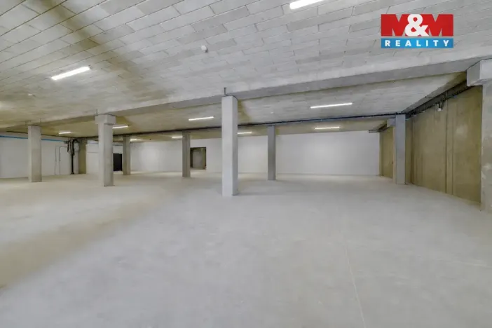 Pronájem skladu, Cheb, Karlova, 2200 m2