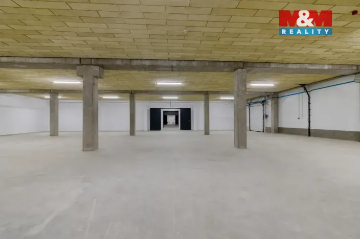 Pronájem skladu, Cheb, Karlova, 2200 m2