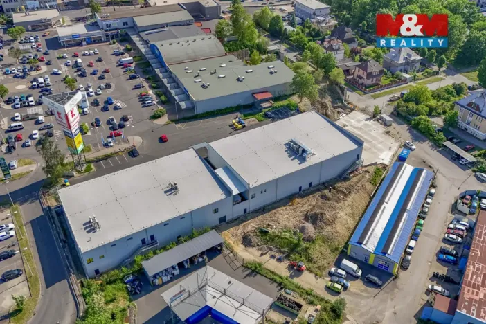 Pronájem skladu, Cheb, Karlova, 2200 m2