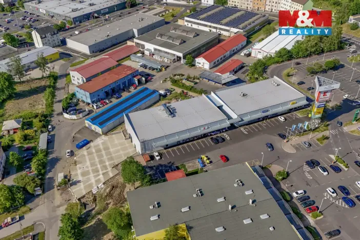 Pronájem skladu, Cheb, Karlova, 2200 m2