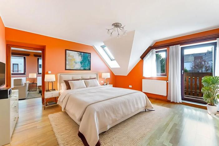 Pronájem rodinného domu, Praha - Křeslice, Pod ovčínem, 300 m2