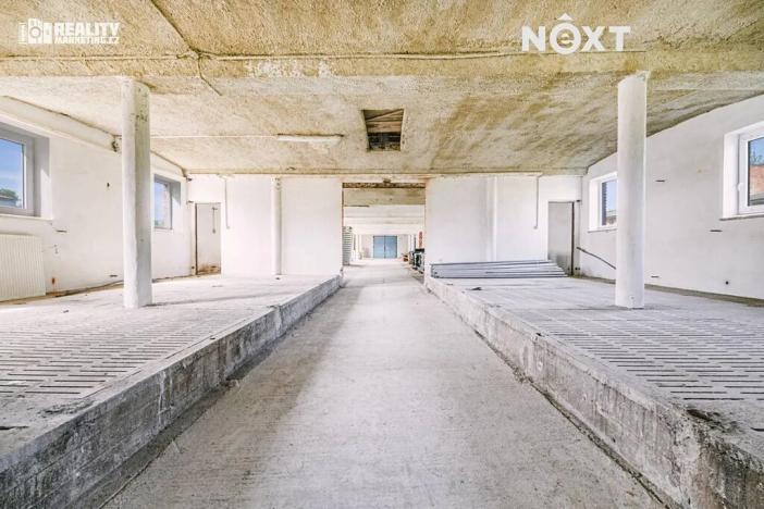 Prodej skladu, Letonice, 1758 m2