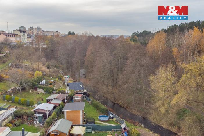 Prodej chaty, Karlovy Vary - Stará Role, 47 m2