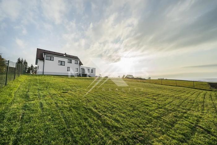 Prodej rodinného domu, Žižice, 228 m2