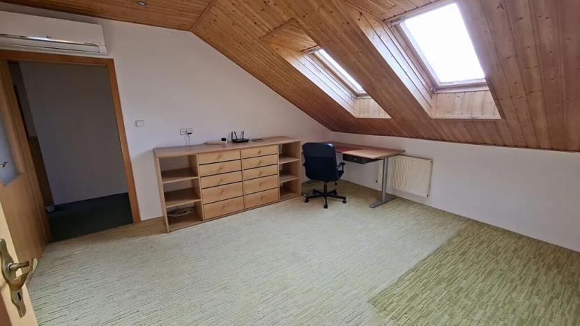 Pronájem rodinného domu, Praha - Újezd nad Lesy, Šlitrova, 220 m2