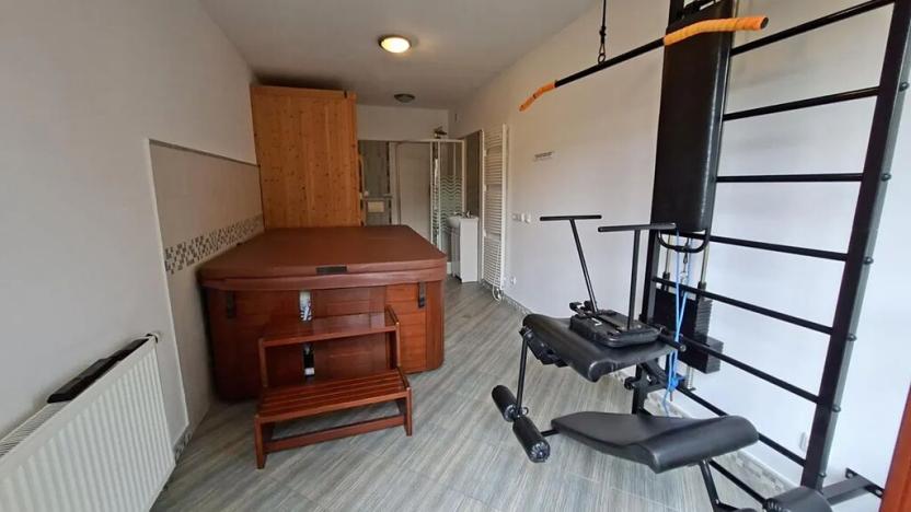 Pronájem rodinného domu, Praha - Újezd nad Lesy, Šlitrova, 220 m2