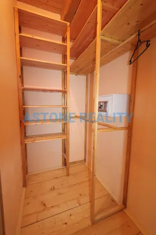 Pronájem rodinného domu, Praha - Koloděje, Kvasinská, 200 m2