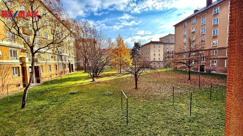 Pronájem bytu 1+1, Ostrava - Poruba, Čs. exilu, 40 m2