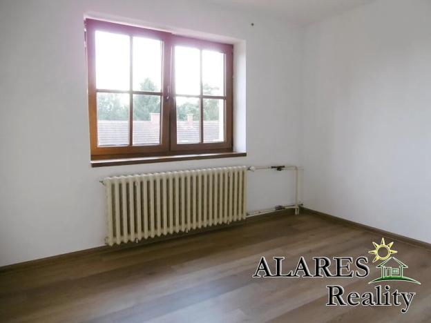 Prodej rodinného domu, Dolní Lochov, 190 m2