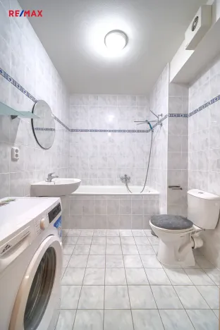 Pronájem bytu 1+kk, Plzeň, Plzenecká, 34 m2