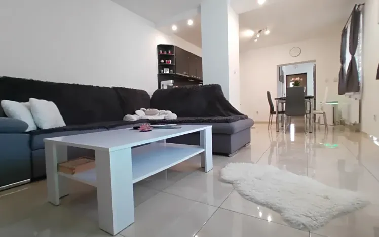 Prodej chalupy, Vinary, 75 m2