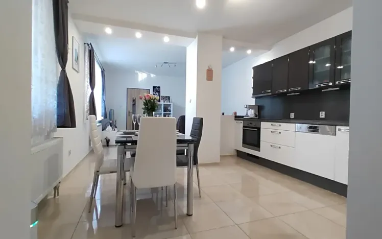 Prodej rodinného domu, Vinary, 75 m2