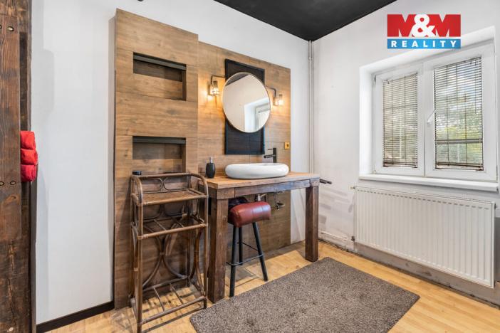 Prodej rodinného domu, Dlouhý Most, 323 m2