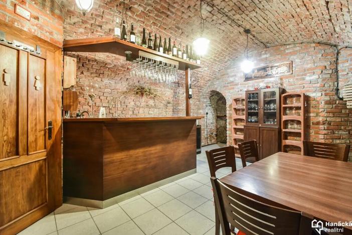 Pronájem komerční nemovitosti, Olomouc, 8. května, 50 m2