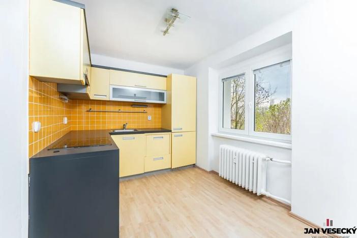 Pronájem bytu 1+1, Praha - Čakovice, Otavská, 29 m2