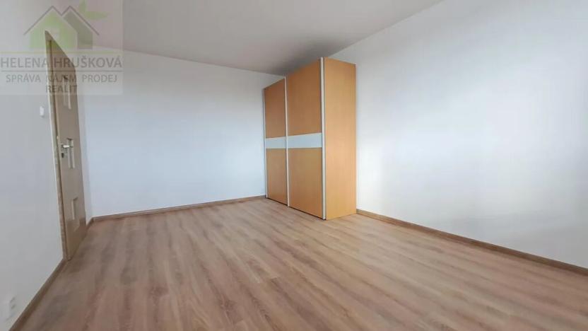 Pronájem bytu 1+1, Ostrava, Varenská, 35 m2