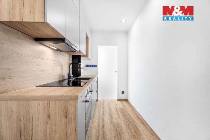 Prodej bytu 3+1, Děčín - Děčín III-Staré Město, Jezdecká, 60 m2