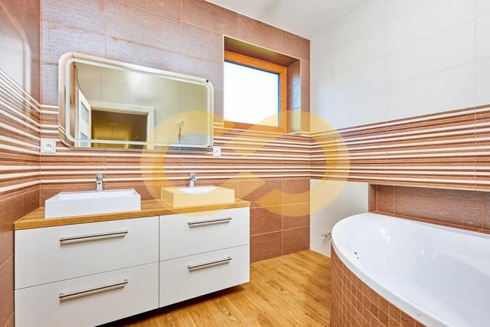 Pronájem rodinného domu, Kunice, 296 m2