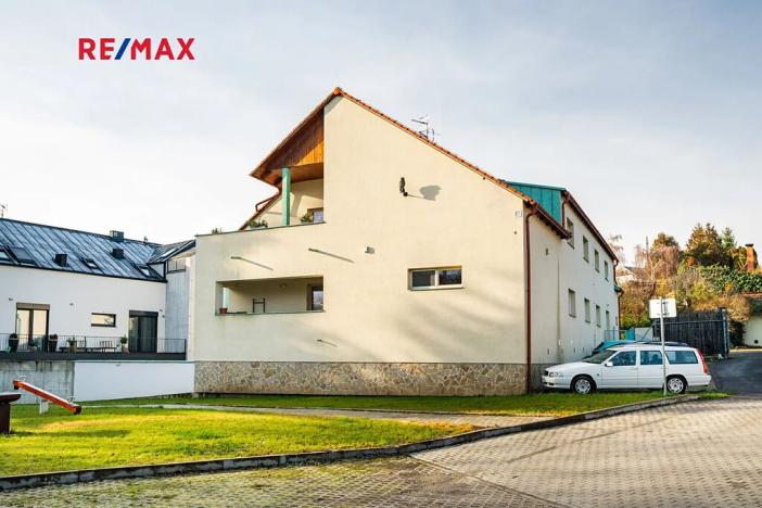 Prodej bytu 1+kk, Tuchoměřice, Ke Kovárně, 53 m2