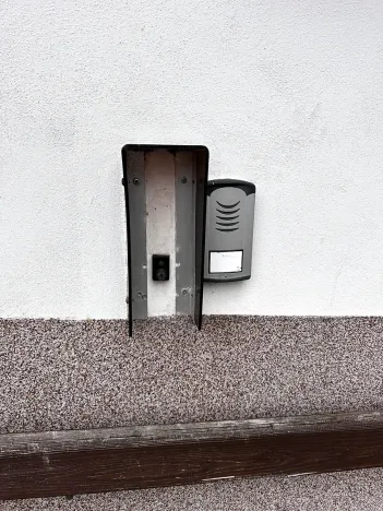 Prodej garáže, Praha, Švehlova, 12 m2