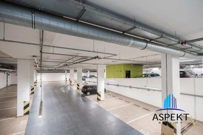 Pronájem kanceláře, Praha - Chodov, Líbalova, 30 m2