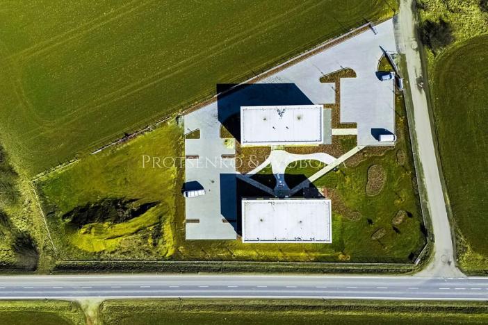 Pronájem kanceláře, Velká Bíteš, 937 m2