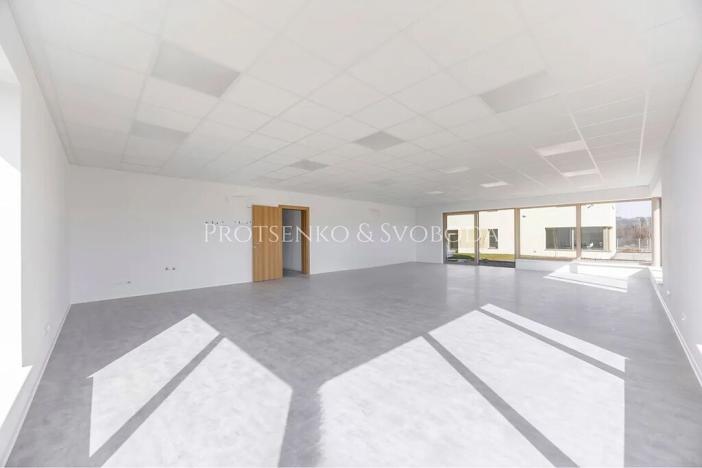 Pronájem kanceláře, Velká Bíteš, 270 m2