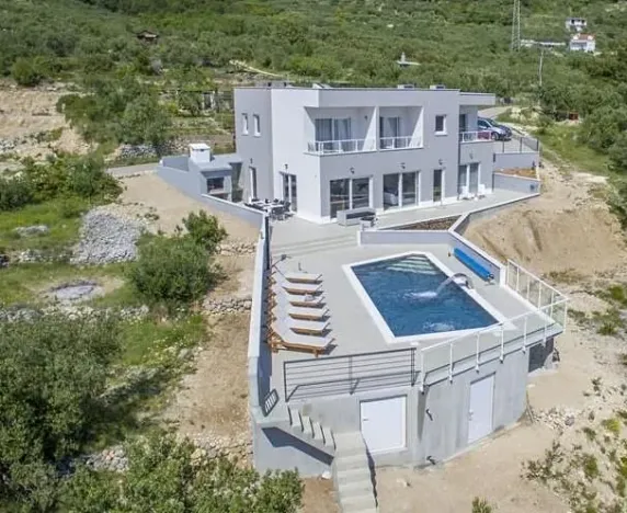 Prodej vily, Makarska, Chorvatsko, 240 m2