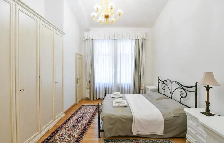 Pronájem bytu 3+kk, Praha - Nové Město, Truhlářská, 107 m2